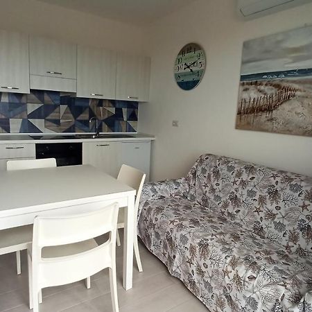 Gioiellino Sardo Apartment Castelsardo Luaran gambar